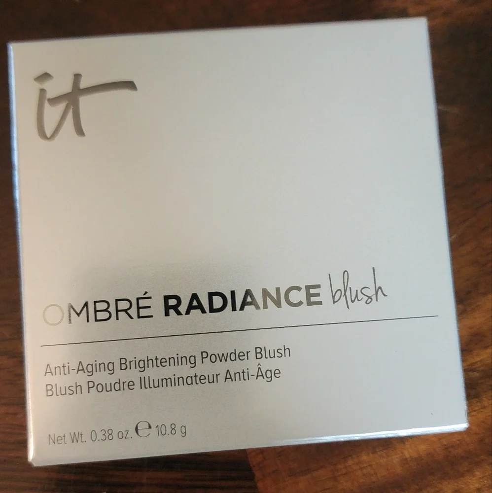 IT Cosmetics Ombré Radiance Blush- Naturally Pretty